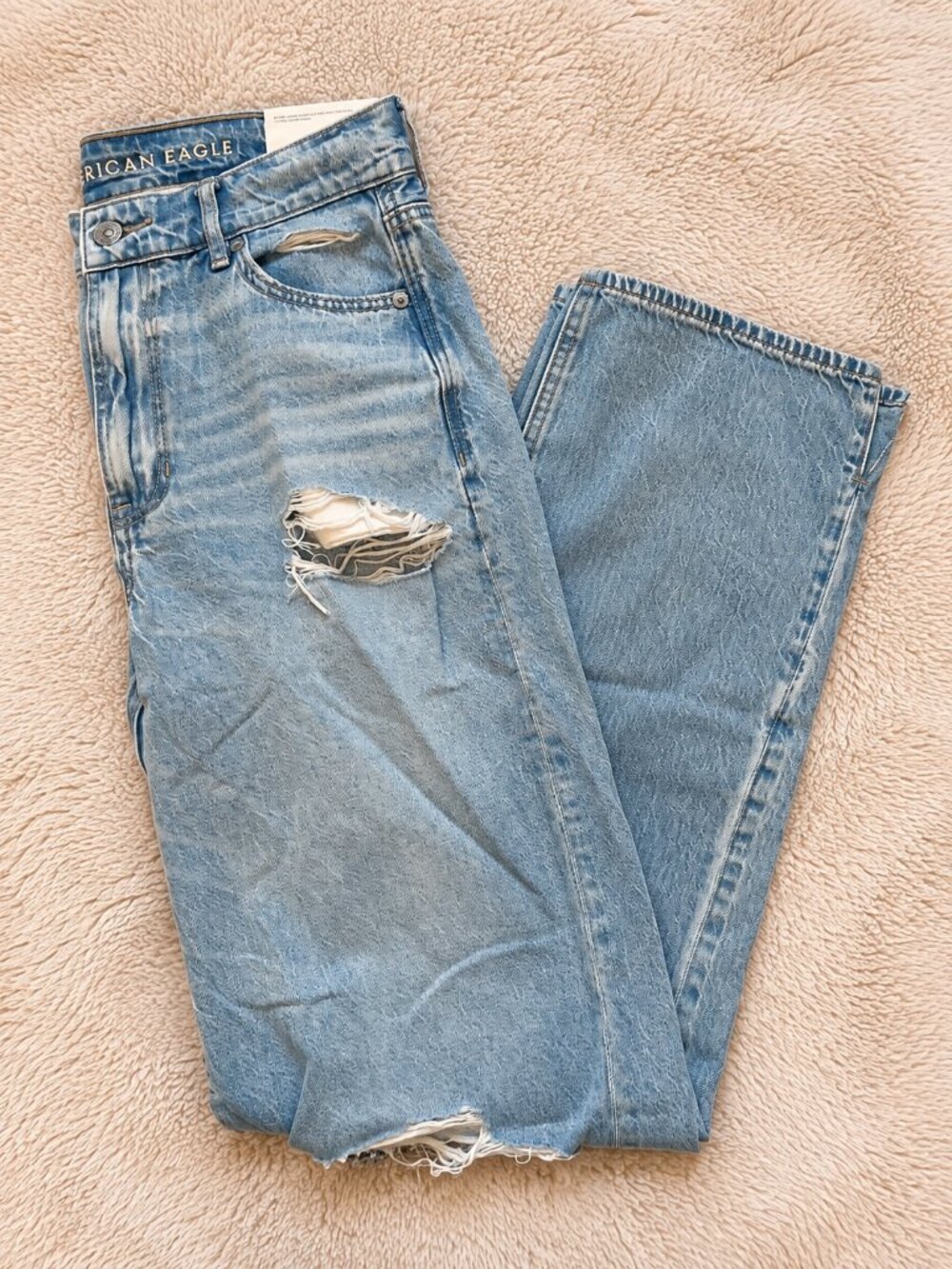 American Eagle Baggy Distressed Light-Wash Jeans
